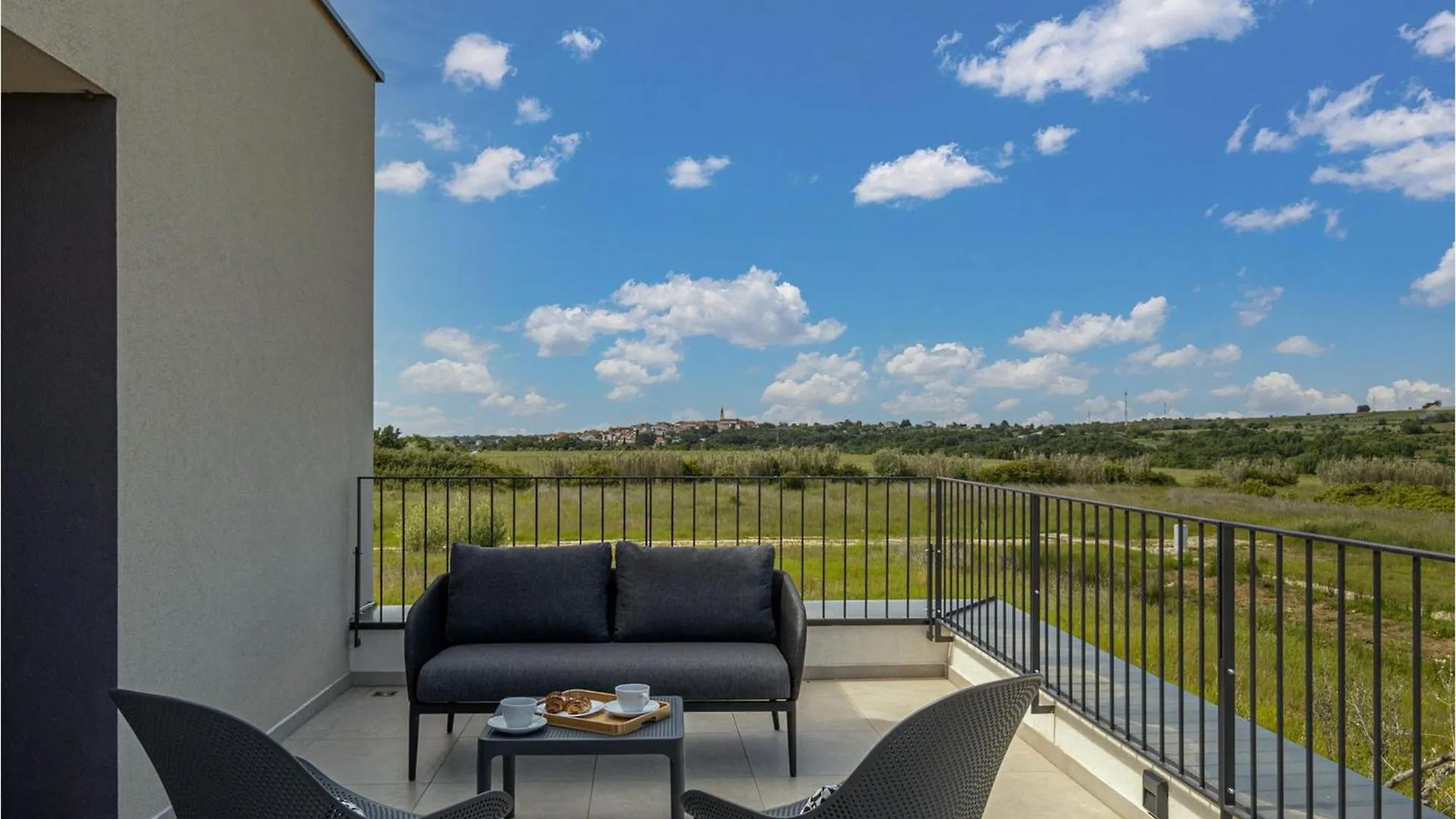 Villa La Reina Brtonigla Holiday home
